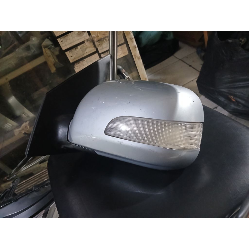 spion daihatsu sirion 2008 kiri original