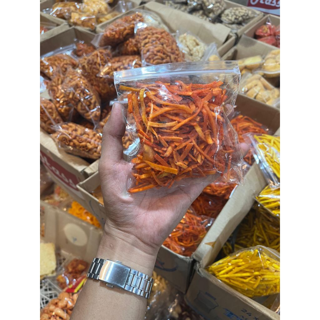 Stik kentang Mustofa pedas manis Nusantara 72gram
