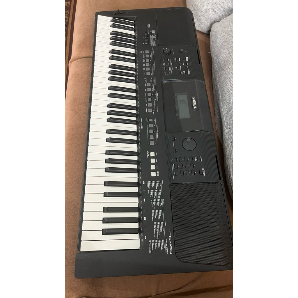 Yamaha PSR - E 463 bekas