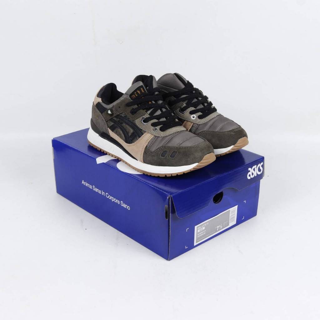 (MARKET) Sepatu Sneakers Asics Gel Lyte III Monsoon Patrol Aloe Black