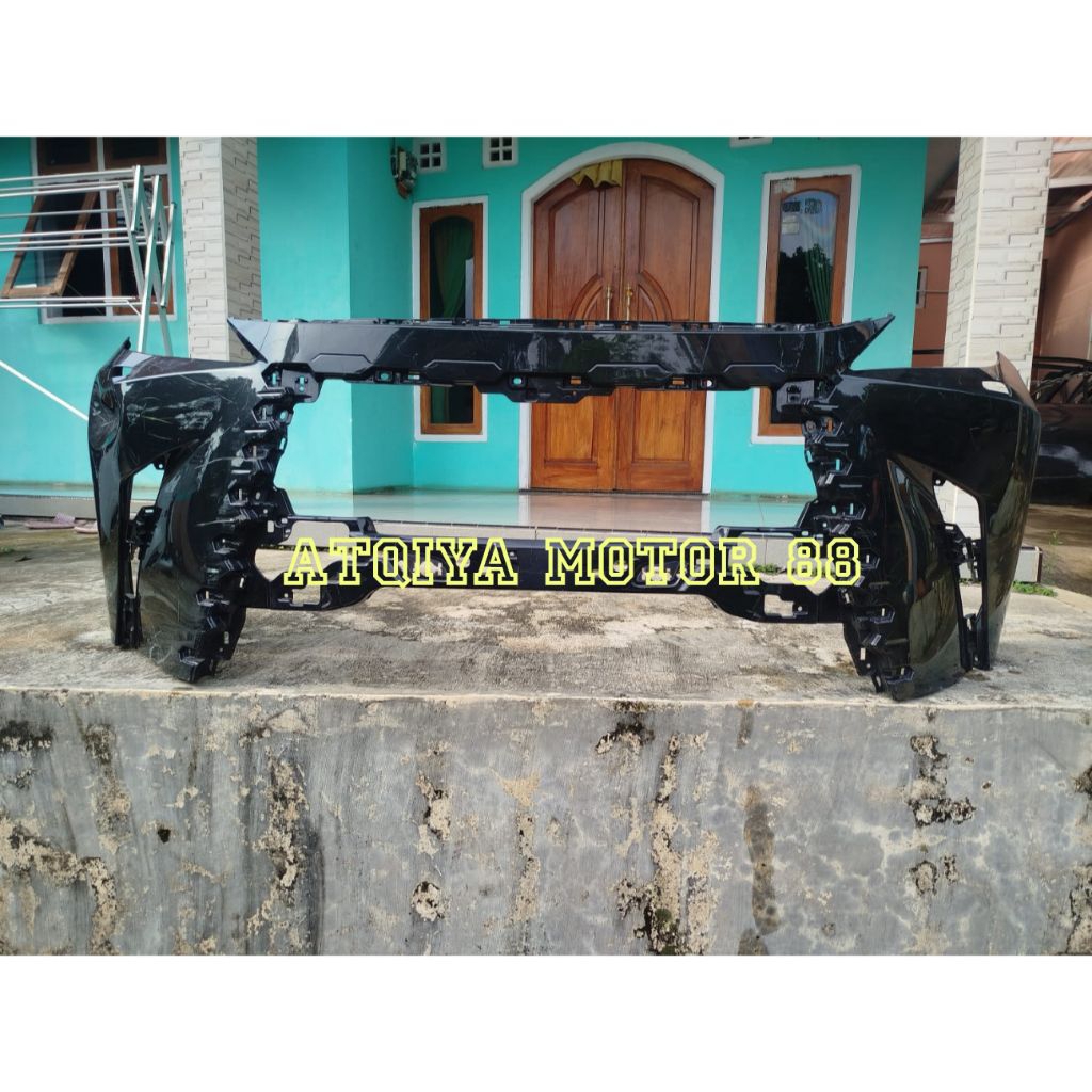 Bemper Bumper Depan Lexus LM