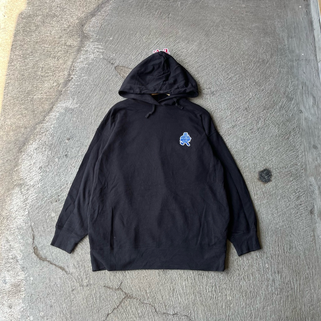 Hoodie Uniqlo x Verdy ZHU209