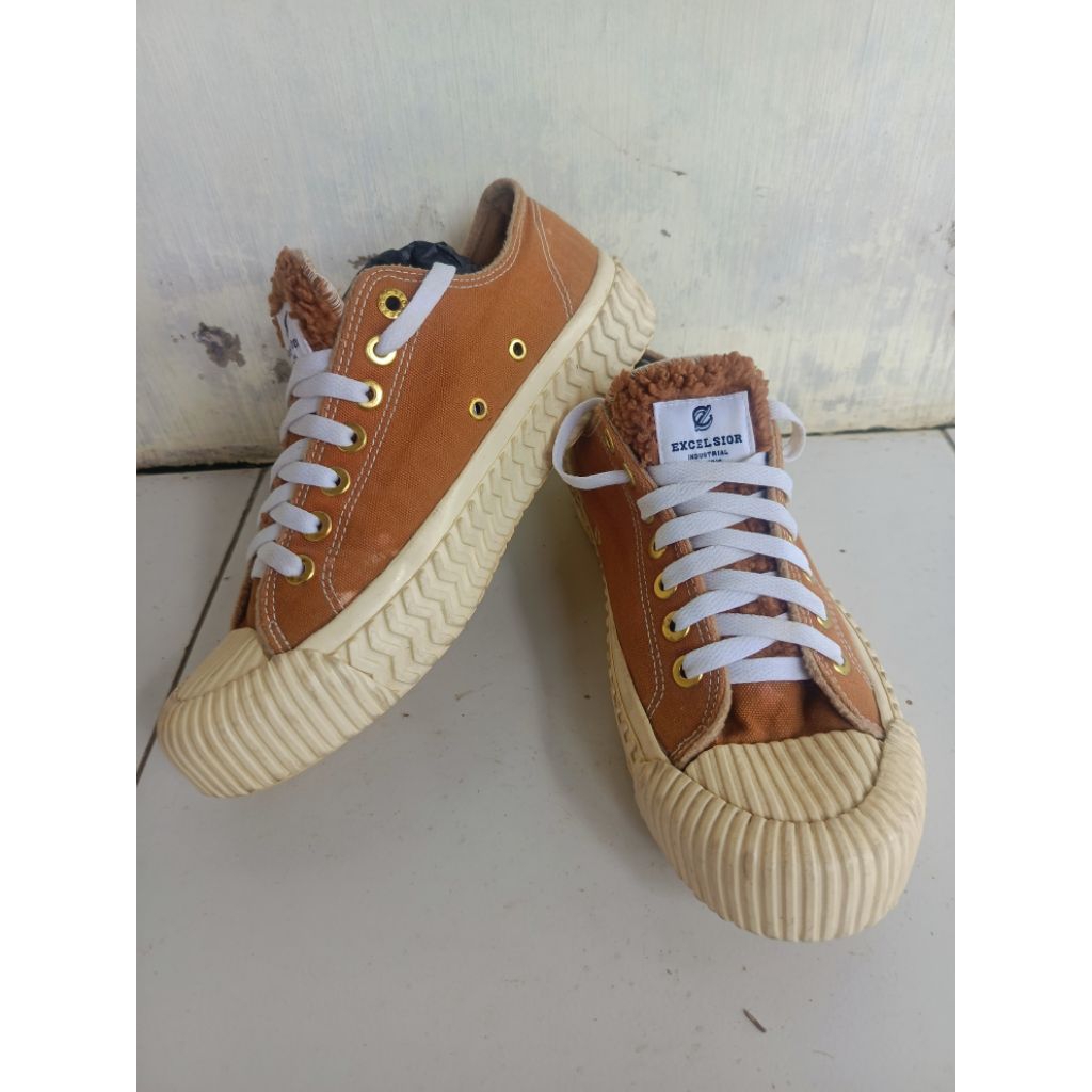 EXCELSIOR "RHODEY" Sepatu Casual Pria (#41 / 26cm)