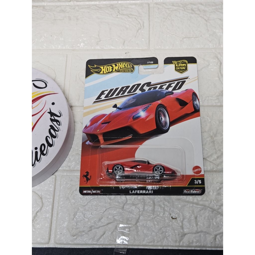 HOTWHEELS PREMIUM LAFERARI