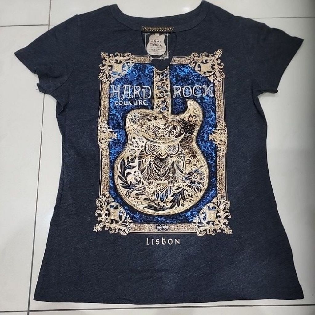 Preloved kaos Hard Rock cewe  Lisbon original size S kondisi ok