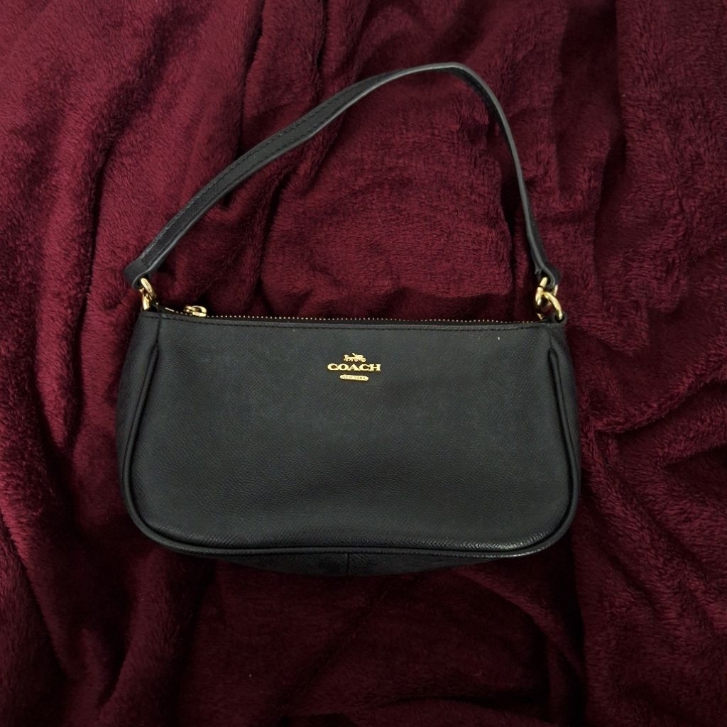 Preloved Nolita Coach