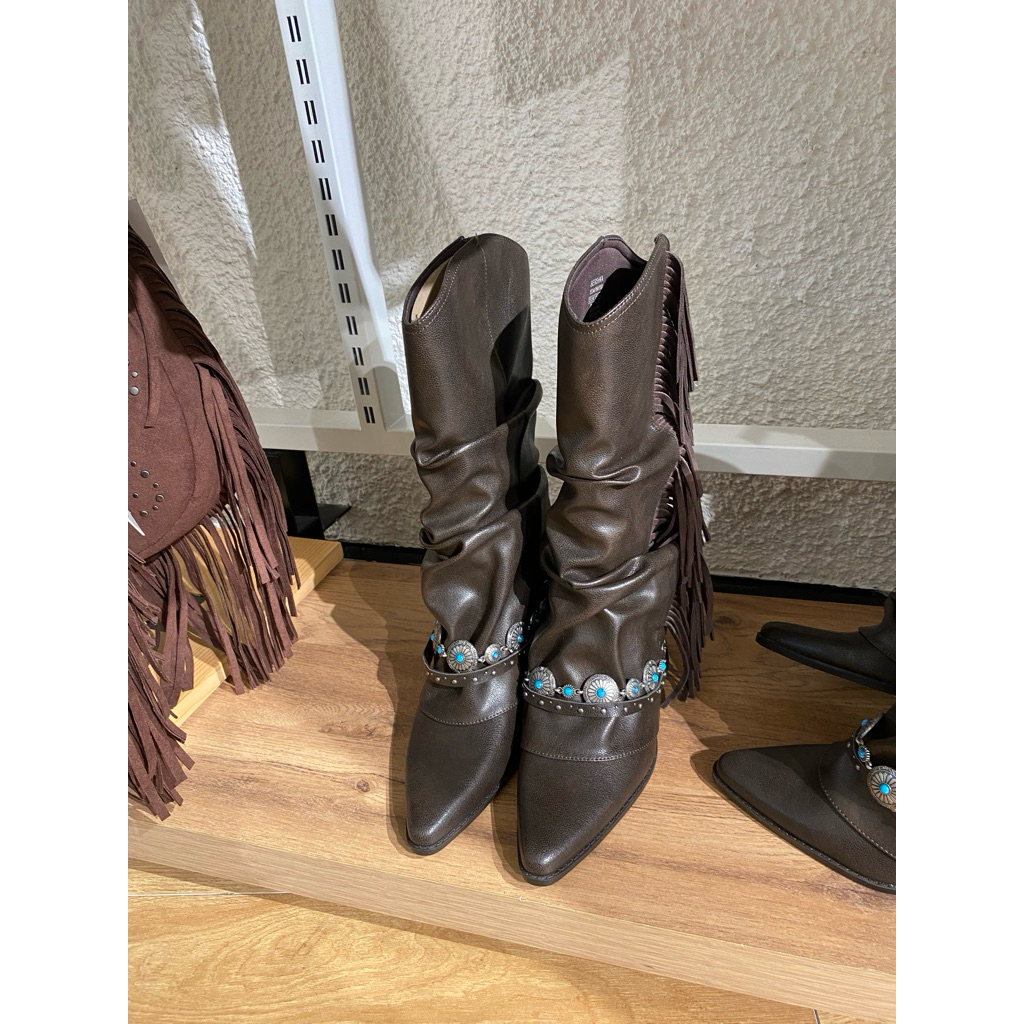 Jastip Bershka Sepatu