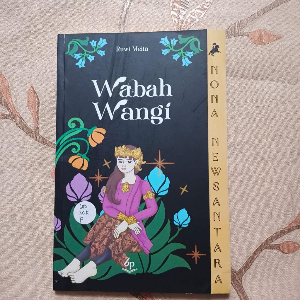 Wabah Wangi - Nona Newsantara oleh Ruwi Meita