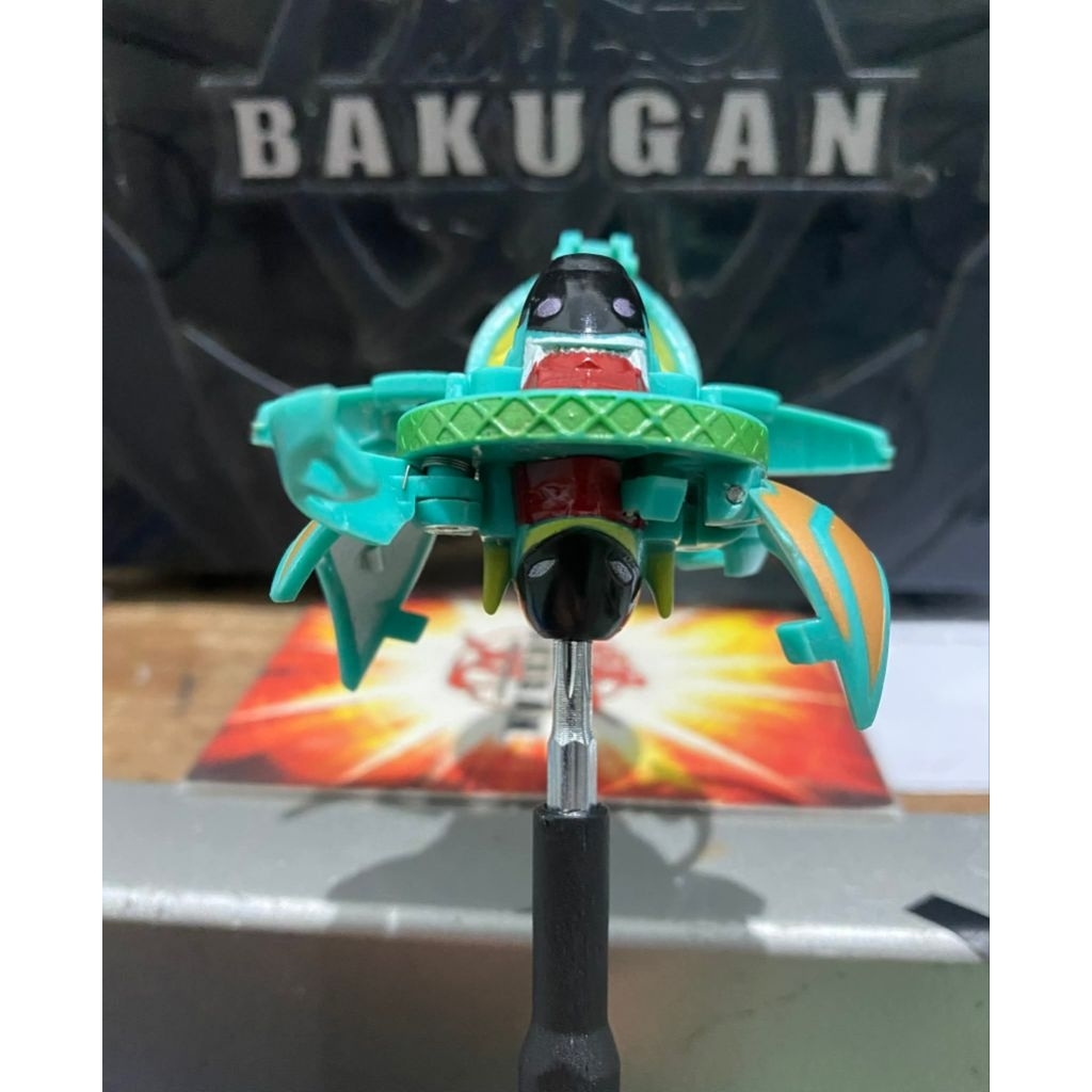Bakugan Preyas Diablo Angelo ventus