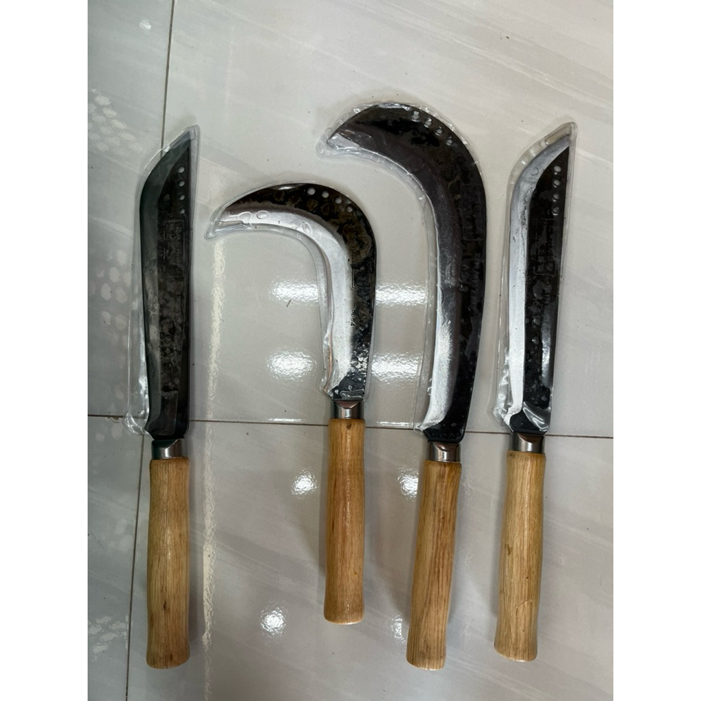 ALAT BERSIH /PENYIANG RUMPUT MALAYSIA GAGANG KAYU /SABIT MINI ASLI