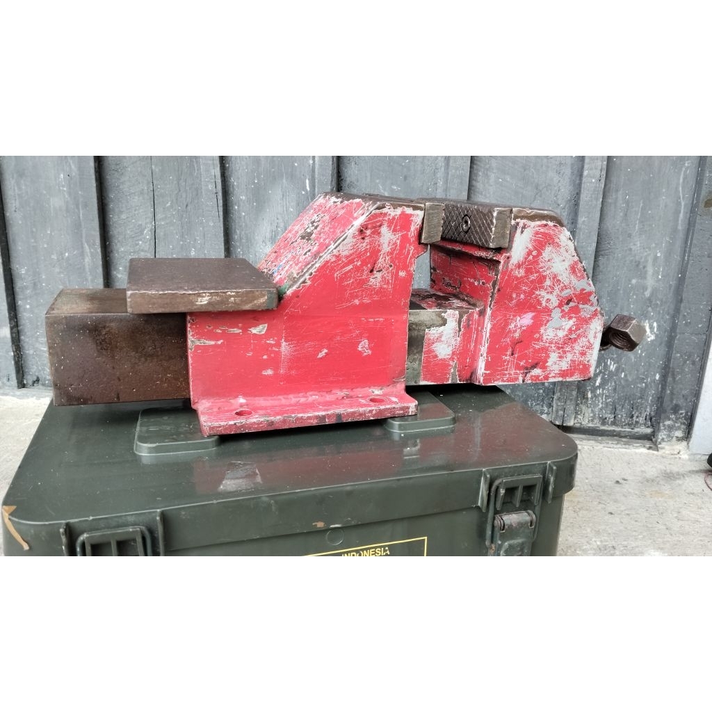 ragum Ragum tanggem ragum catok ragum lawas catok vintage ragum industrial ukuran 6inch 6 inci origi
