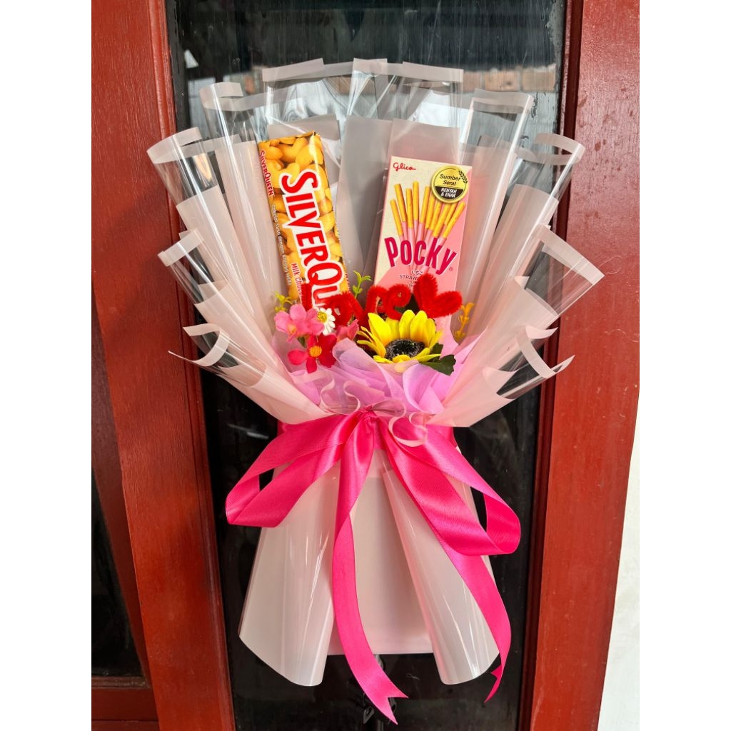 SIAP KIRIM INSTANT ( READY ) Buket Silverqueen Boneka Jumbo Biru Pink Gift Coklat Valentine Day