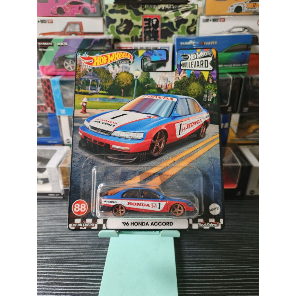 HOT WHEELS PREMIUM BOULEVARD '96 HONDA ACCORD