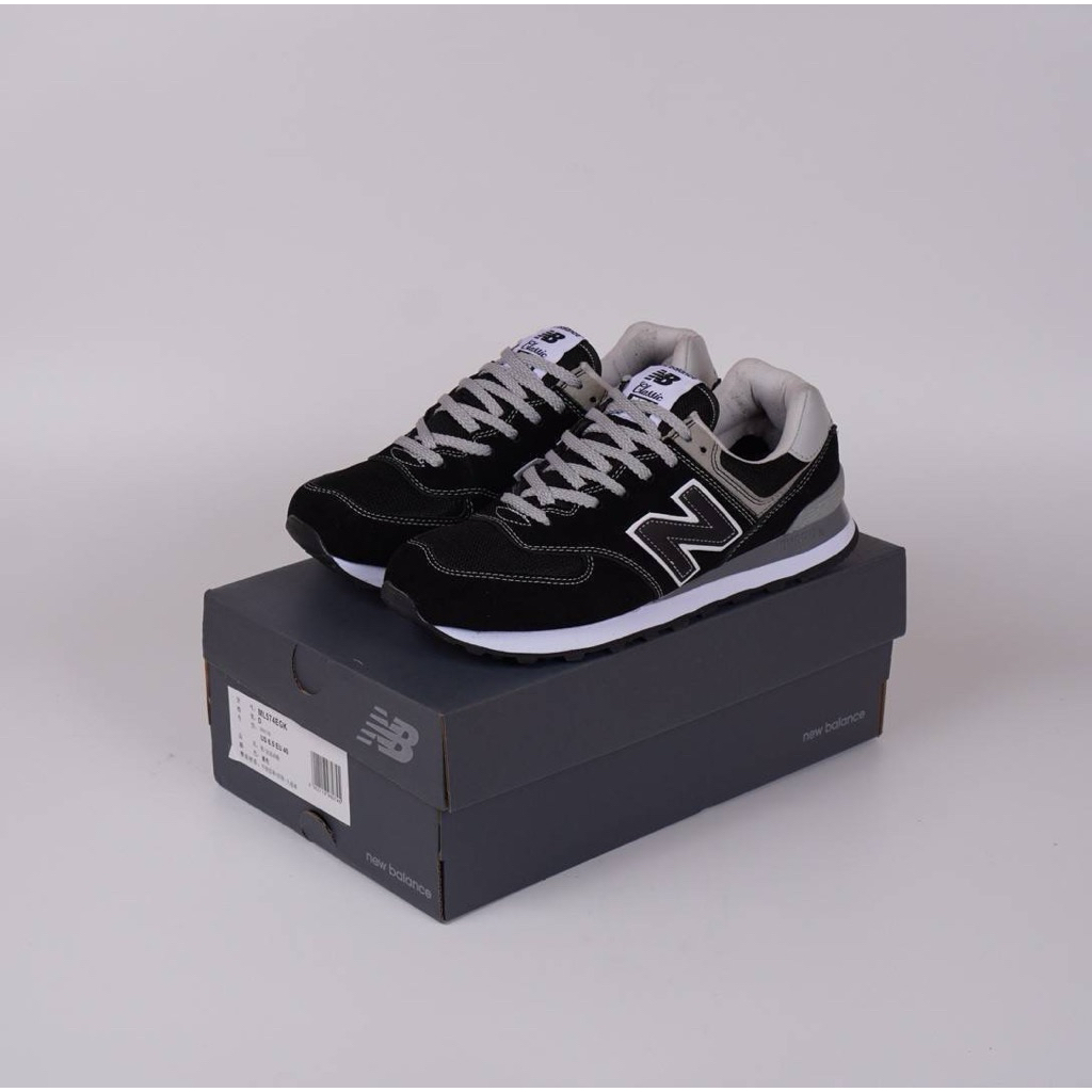 ( ARMX ) Sepatu New Balance 574 Classic Black Grey
