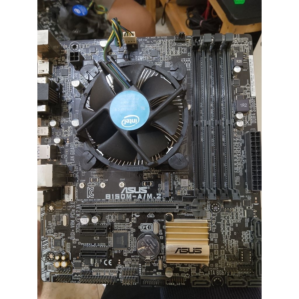 motherboard Asus b150m-a dan prosesor core i5 gen 7