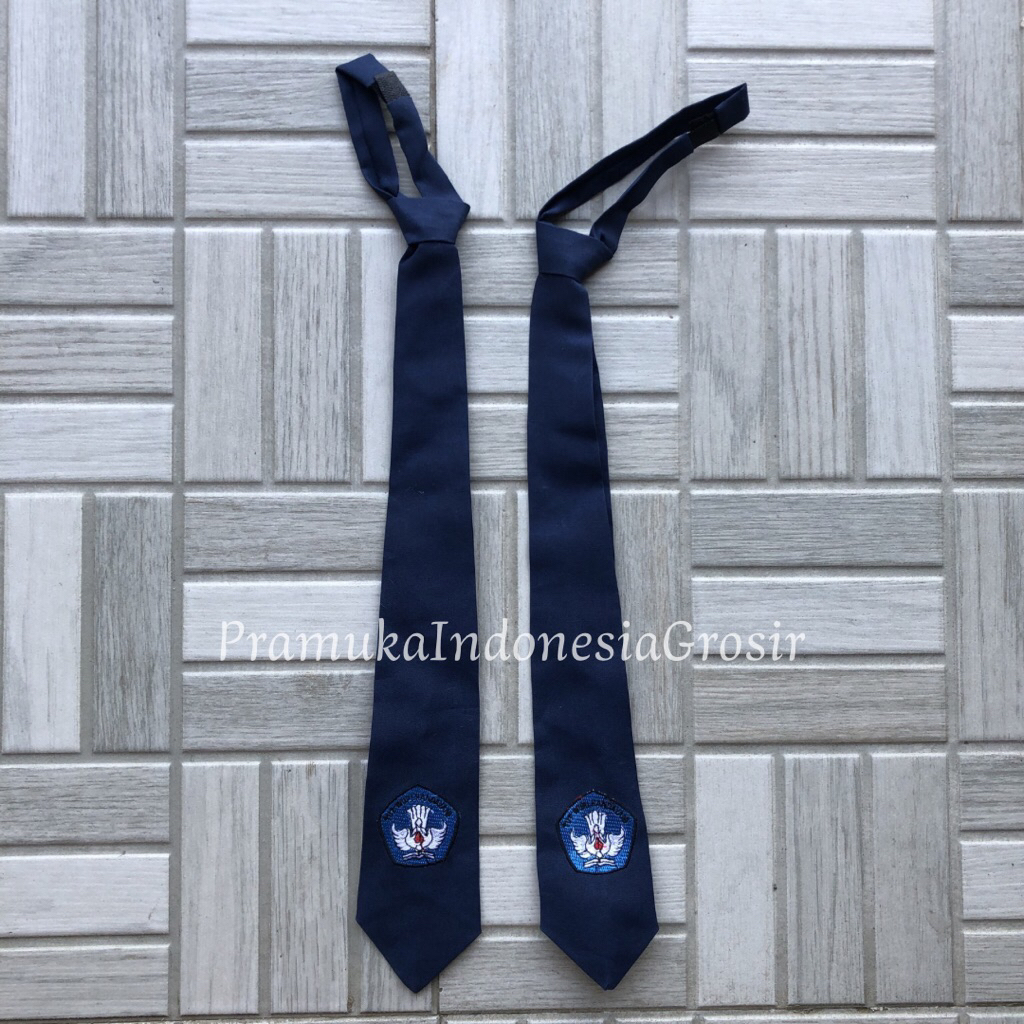 DASI SMP PEREKAT LOGO BIRU / DASI SMP LOGO BIRU / DASI SEKOLAH