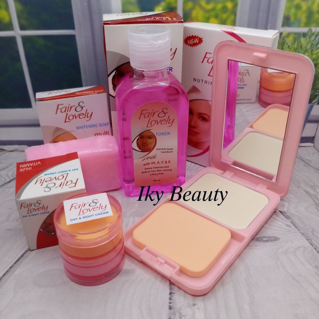 PAKET FAIR&LOVELY " 5in1 " ( KRIM SIANG - KRIM MALAM - TONER - BEDAK - SABUN )