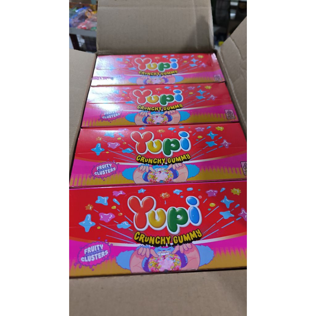 yupi cruch 1box 12pcs
