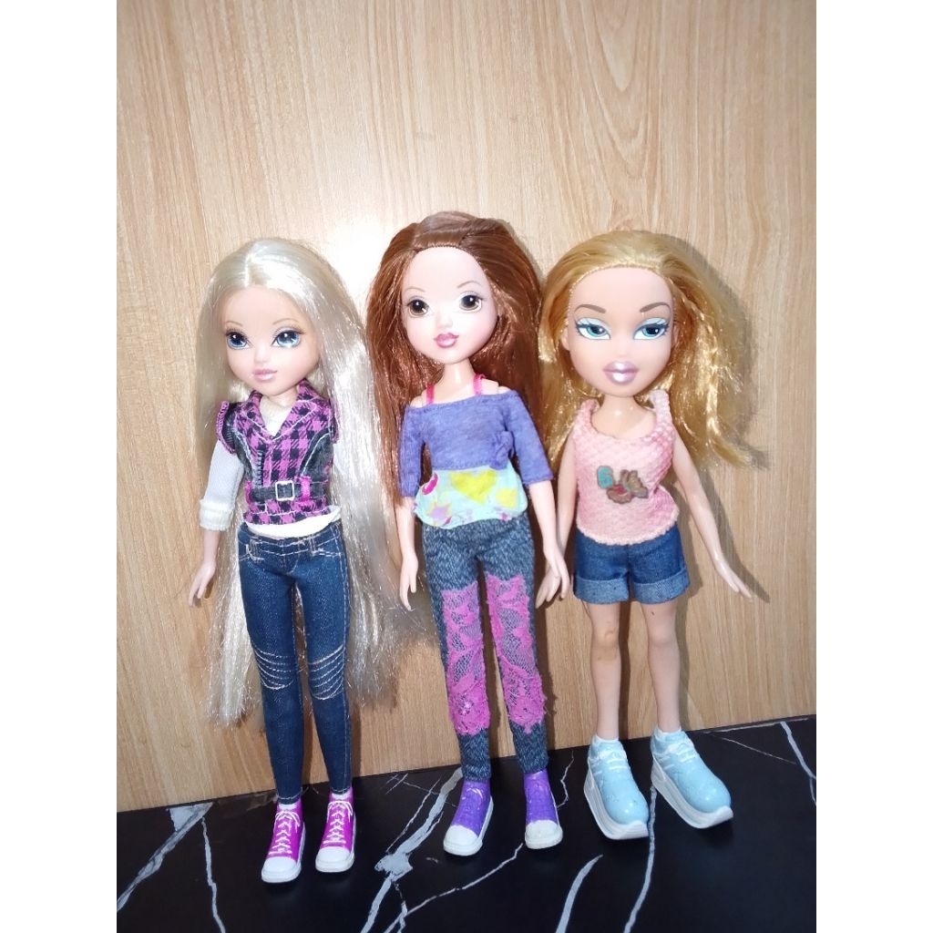 Boneka Bratz MGA K. i333