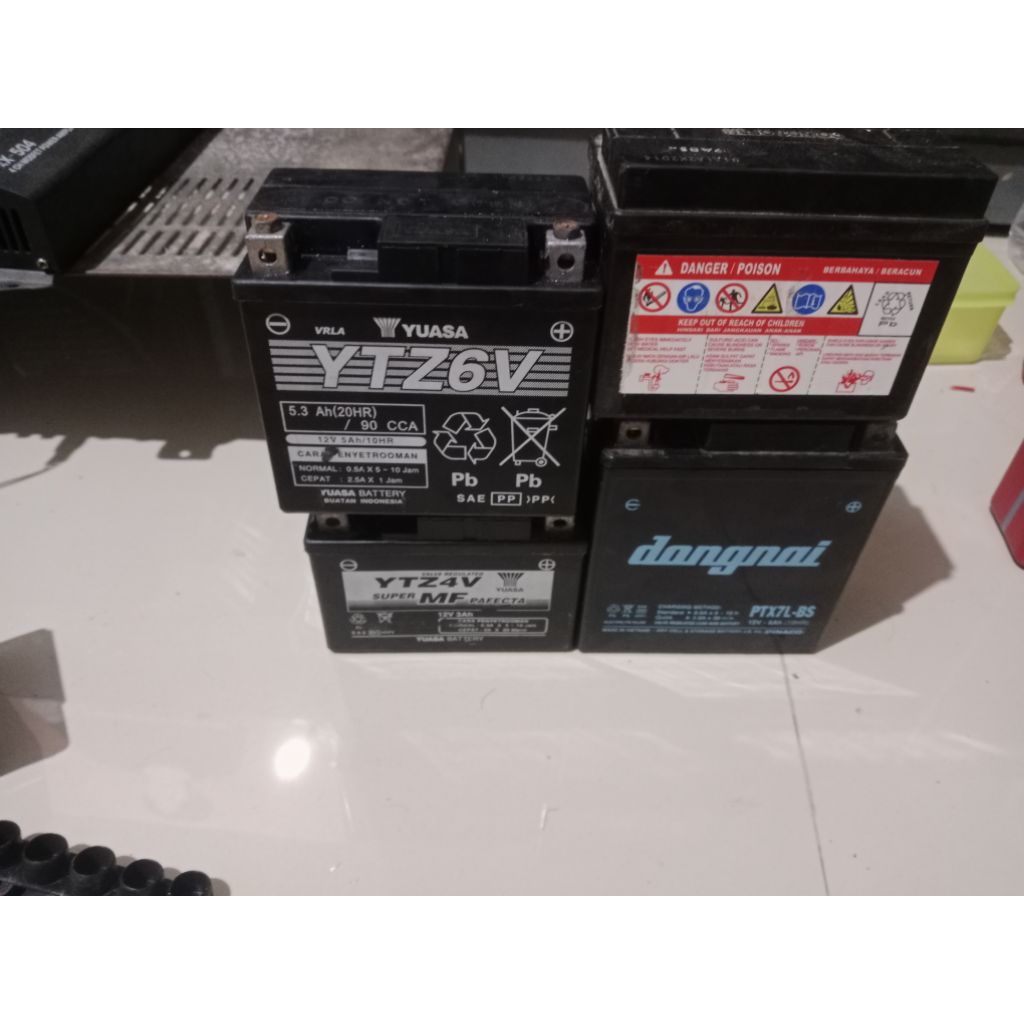 aki motor bekas
