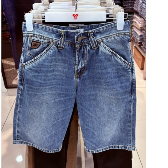 CELANA PENDEK MERK LOIS JEANS ORIGINAL SLIMFIT