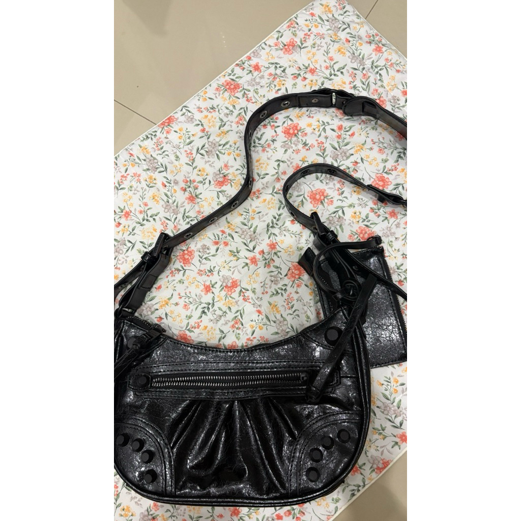 Tas Second Steve Madden Bglow