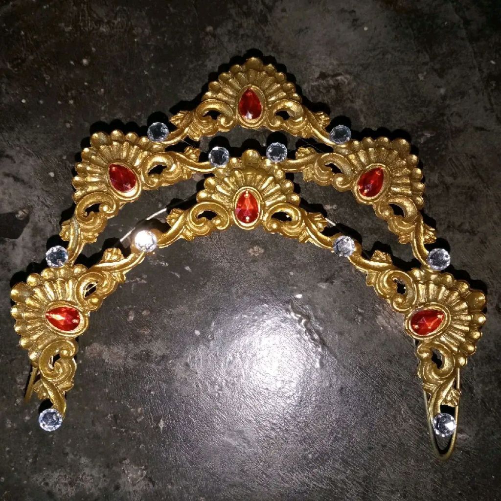 mahkota gunungan, mahkota jaipong,, aksesoris tari ,siger ,siger tari, mahkota siger