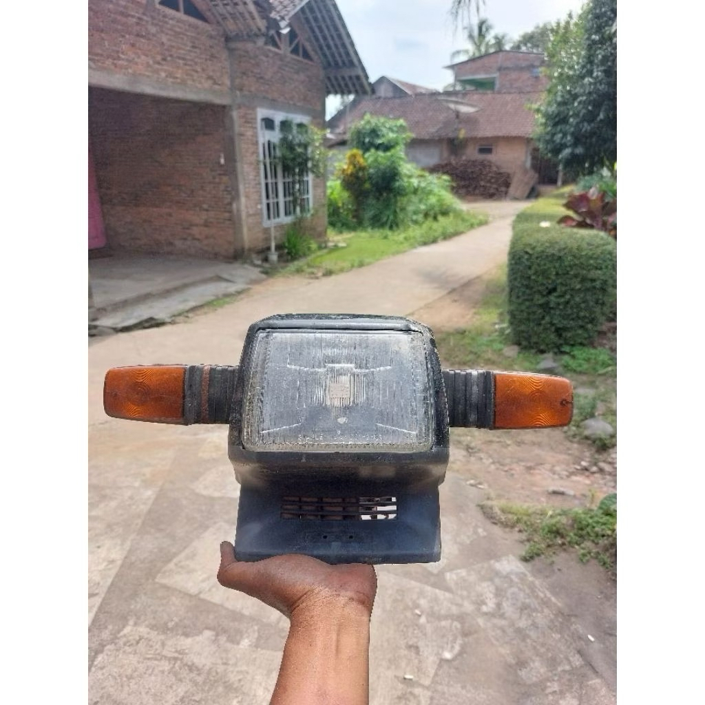 Cover batok kepala lampu depan set Honda GL Pro Max Original copotan motor