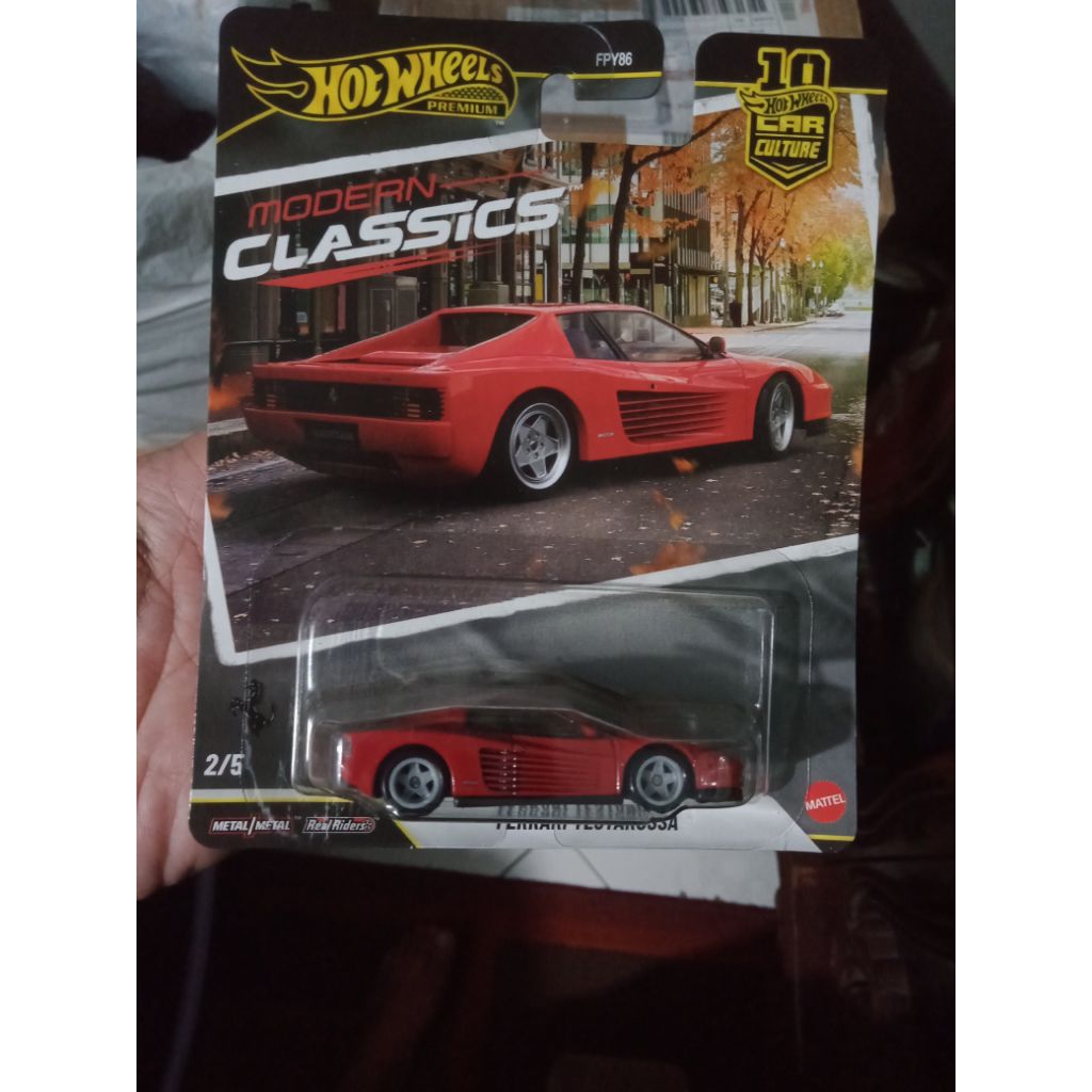Hot Wheels Modern Classic Ferrari Testarossa