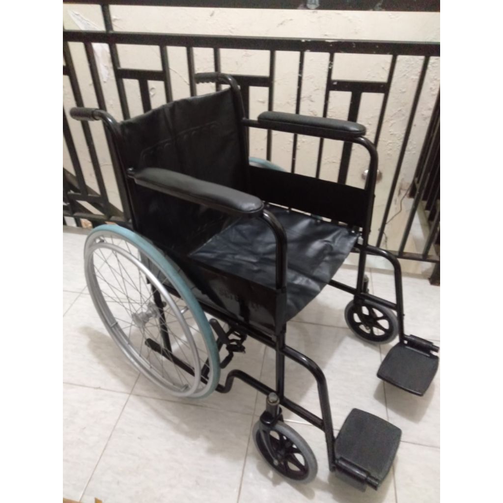 KURSI RODA SECOND SELLACO SELLA SERENITY TERMURAH / KURSI RODA BEKAS BAN MATI BAN POMPA VELG JARI VE