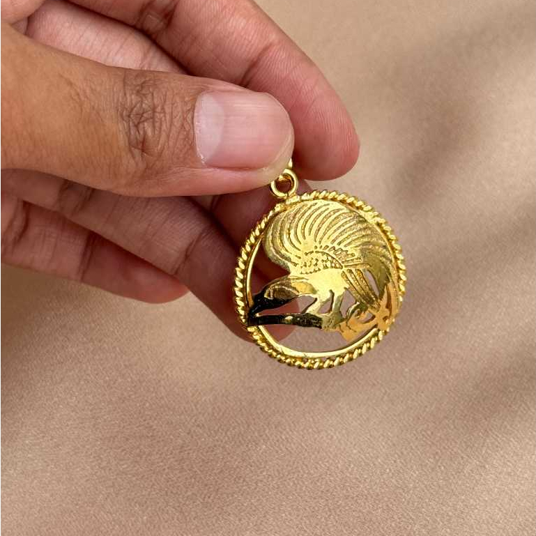 Khaira Cendrawasih Pendant Gold Plated - Liontin Ukiran Burung Cendrawasih Lapis Emas