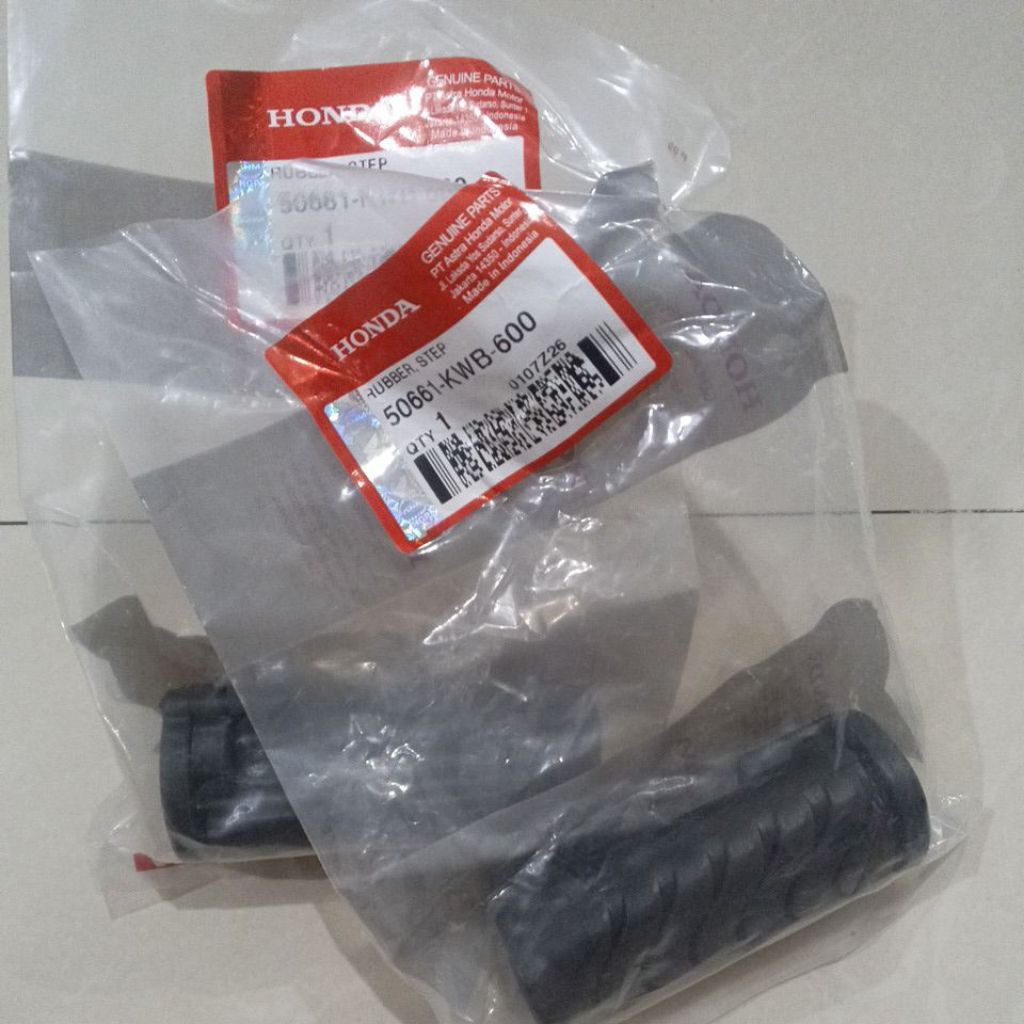 karet barstep footstep pijakan kaki depan Blade Revo Supra x 125 new injeksi fi k41 50661KWB600