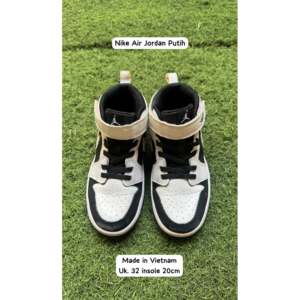 Sepatu Nike Air Jordan Putih Anak