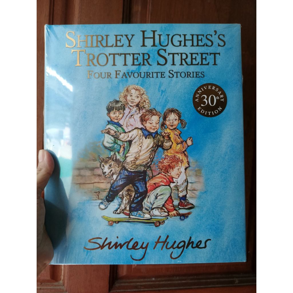 Shirley Hughes Trotter Street