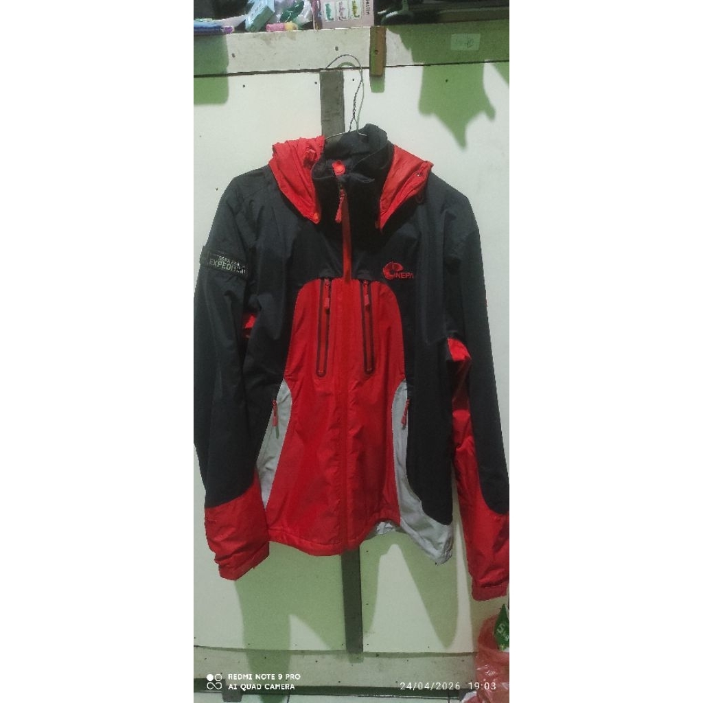 jaket outdoor waterproof nepa