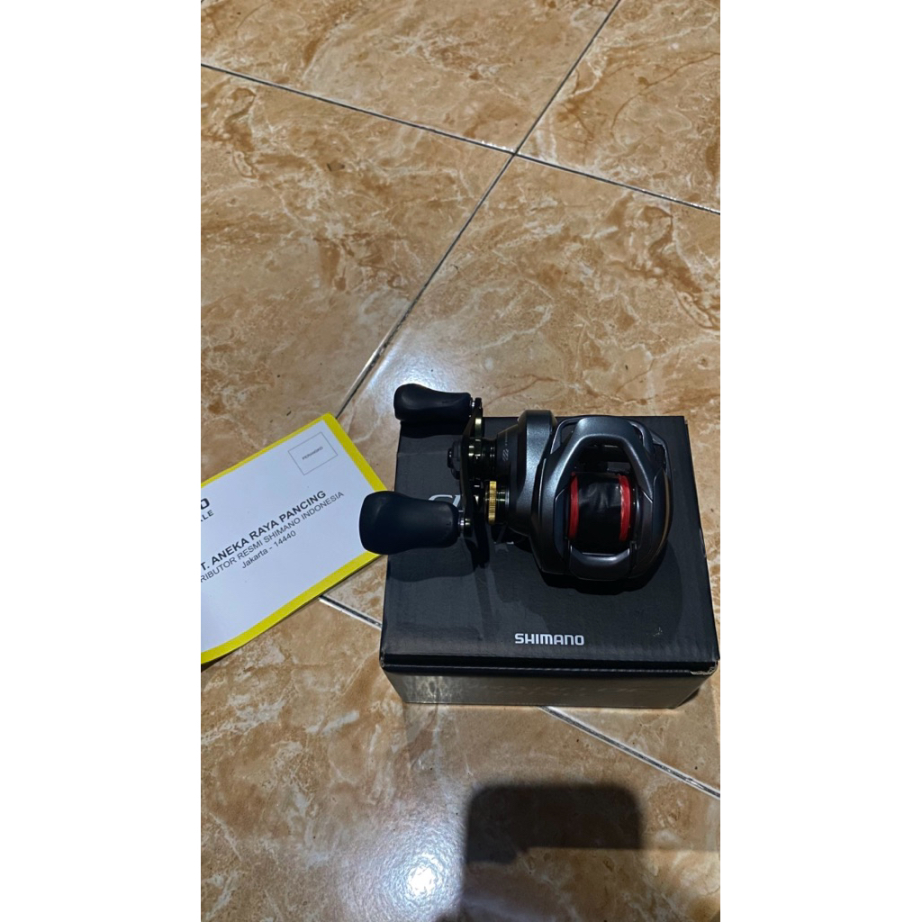 Reel BC Shimano curado DC 151xg
