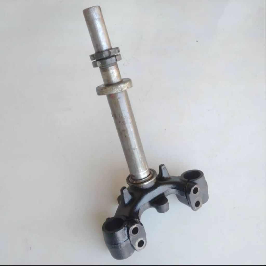 SEGITIGA BAWAH VEGA R NEW ORIGINAL COPOTAN SEGITIGA SHOCKBREAKER DEPAN VEGA R NEW