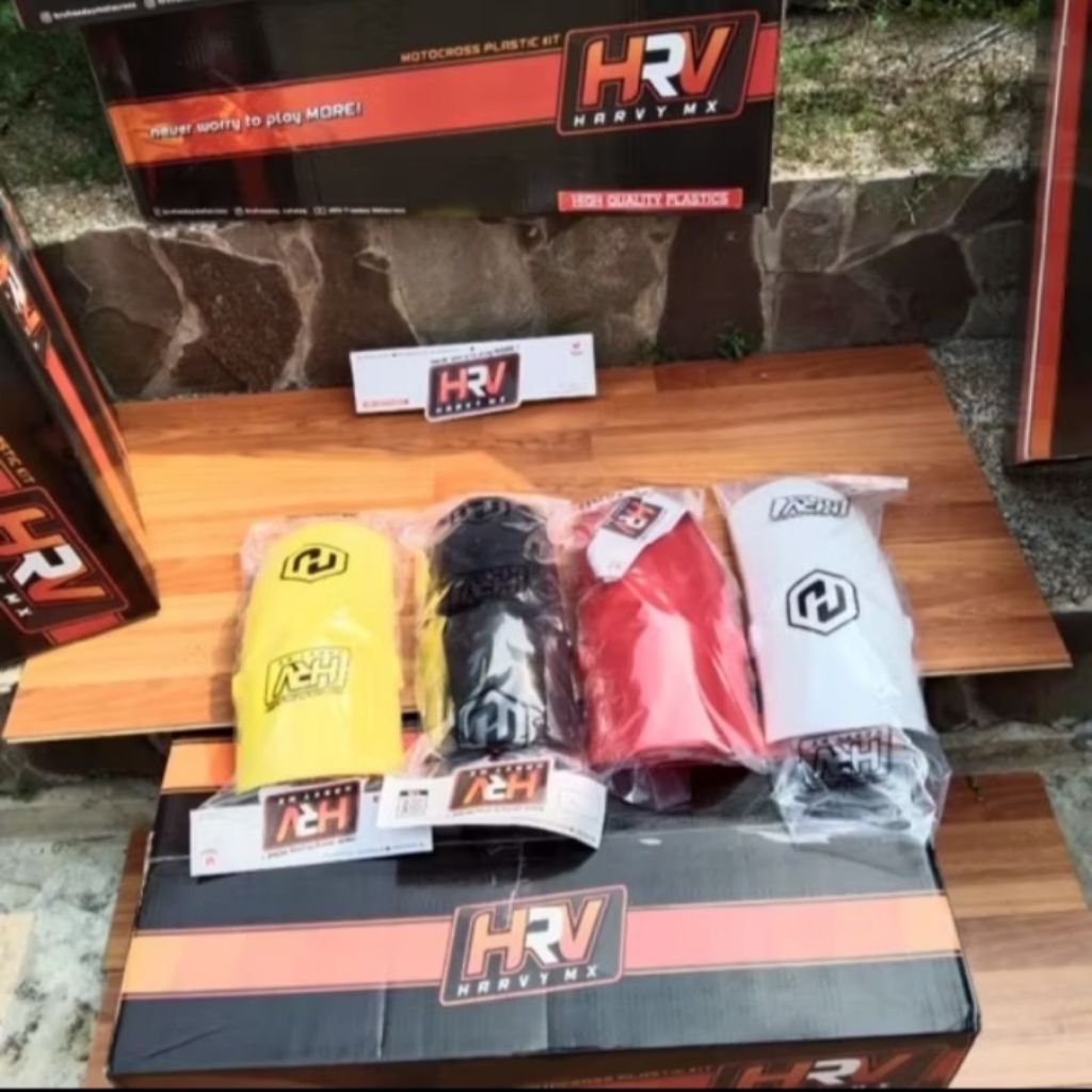 SEPAKBOR BELAKANG TS 125 TS JADUL SLEBOR BELAKANG TS 125 TS JADUL REAR FENDER TS 125 TS JADUL HRV TR