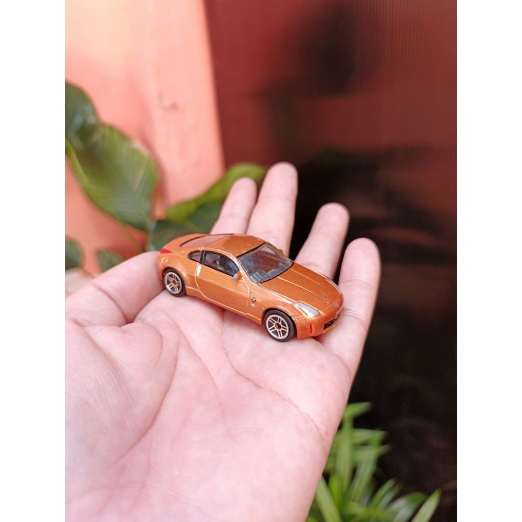 Diecast Nissan Fairlady 350Z Realtoy 1/64 Action City Loose