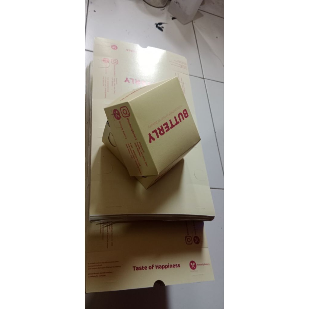 Box Ivory Dimsum / Donat Custom Printing