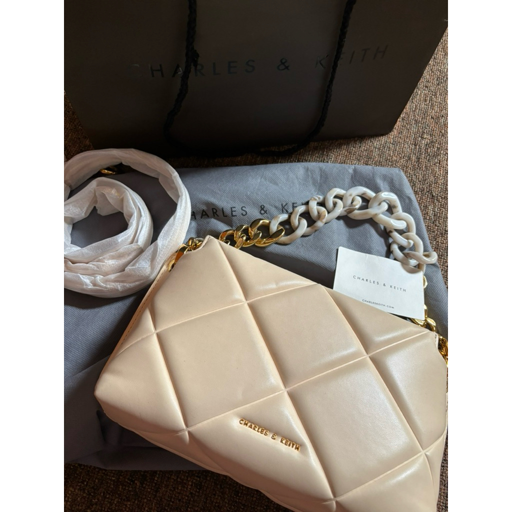 PRELOVED TAS CHARLES&KEITH ORIGINAL 100%