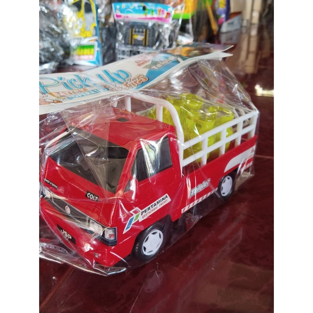 mainan pickup LPG L300