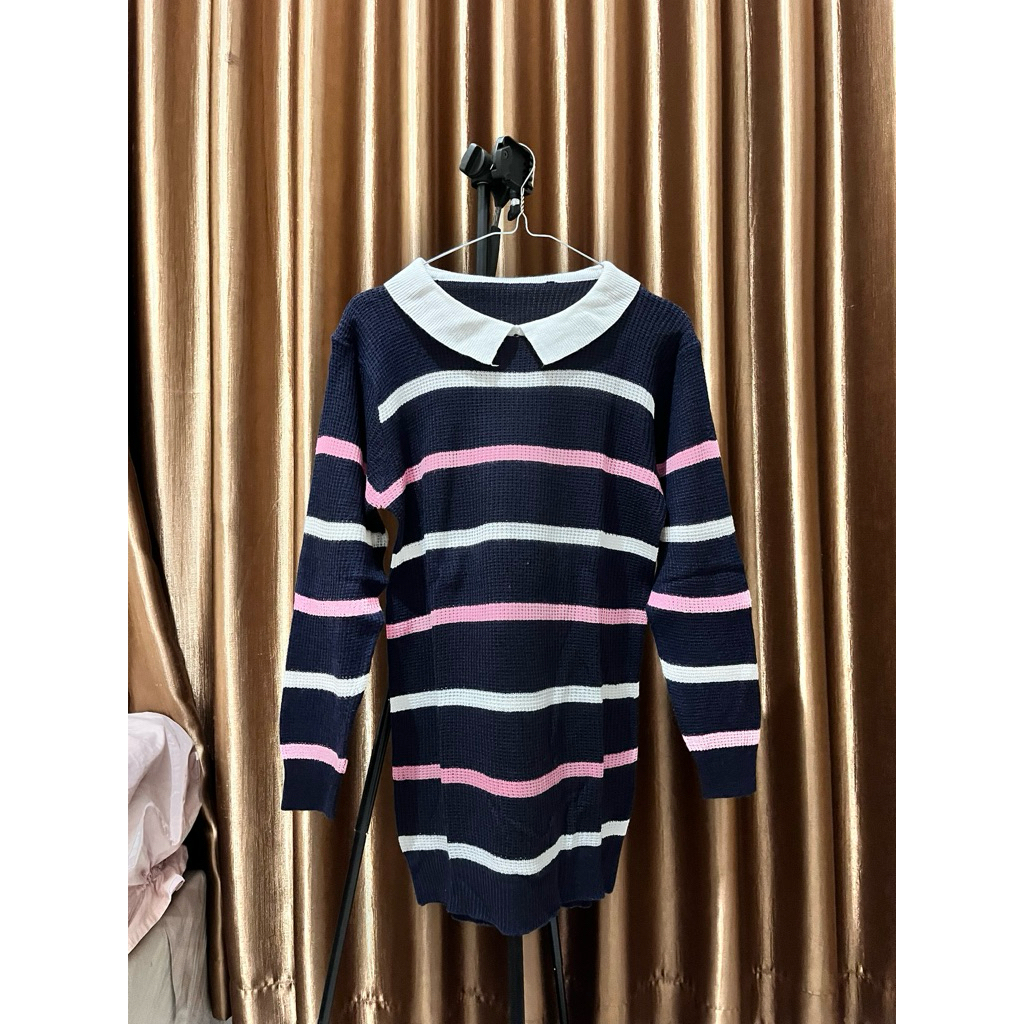 Baju Motif Garis-Garis
