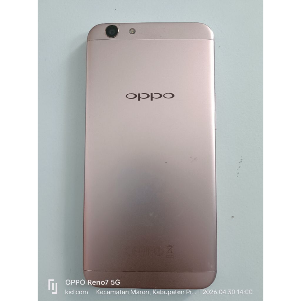 hp batangan Oppo f1s