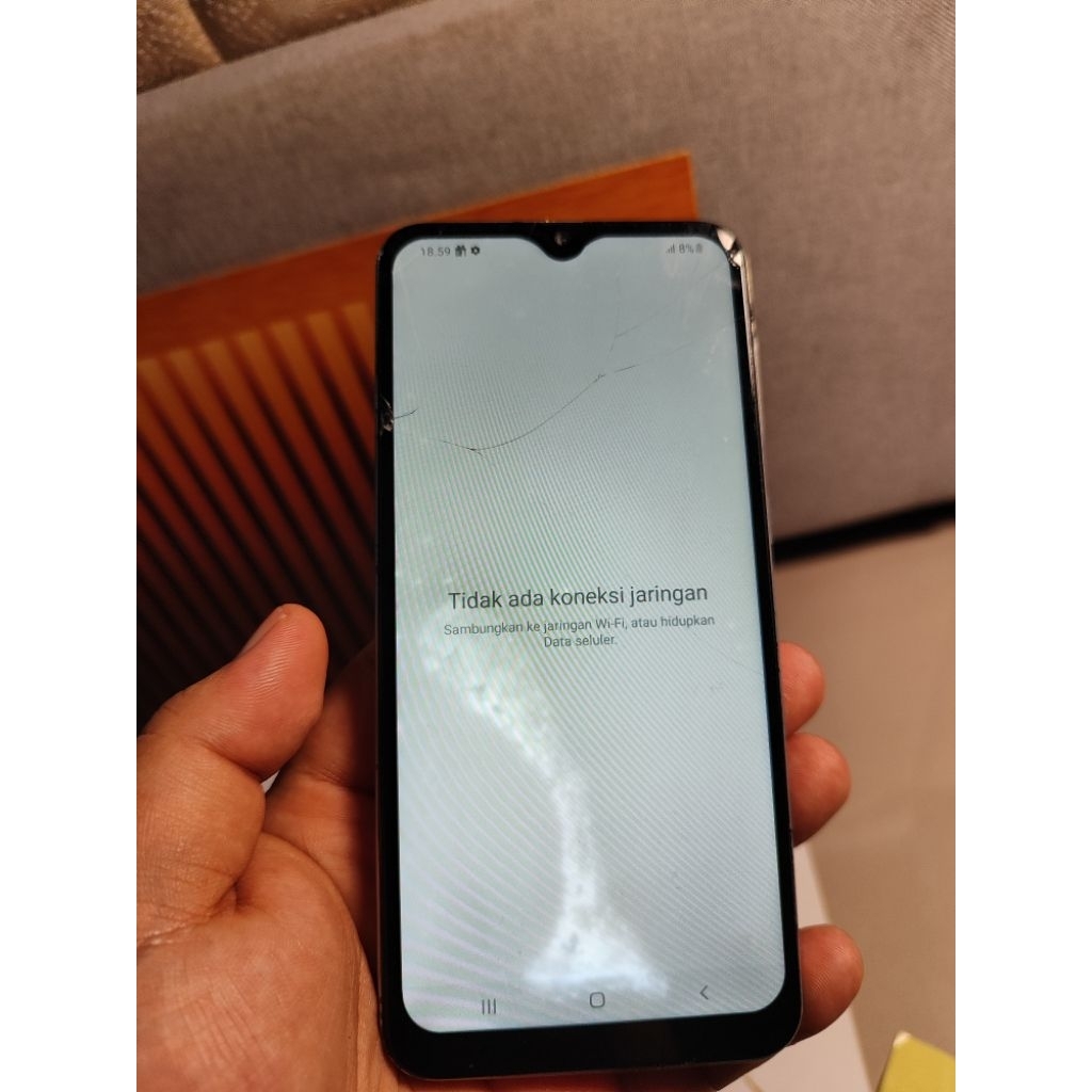 samsung A30 4/64 minus