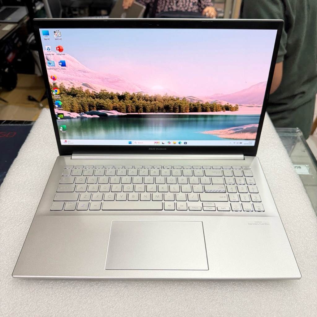 ASUS VIVOBOOK M3500QC-OLED955|Ryzen 9-5900HX|16GB|512GB|RTX 3050-6GB|15.6IN-OLED