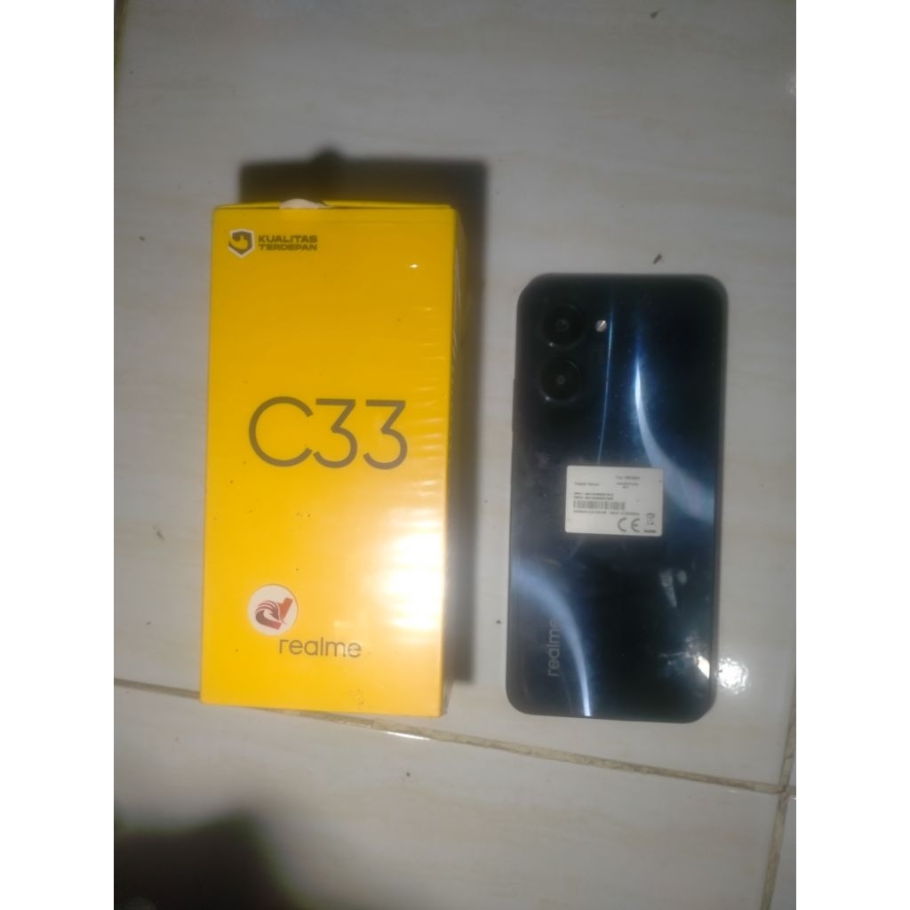 realme c33 4/64 second