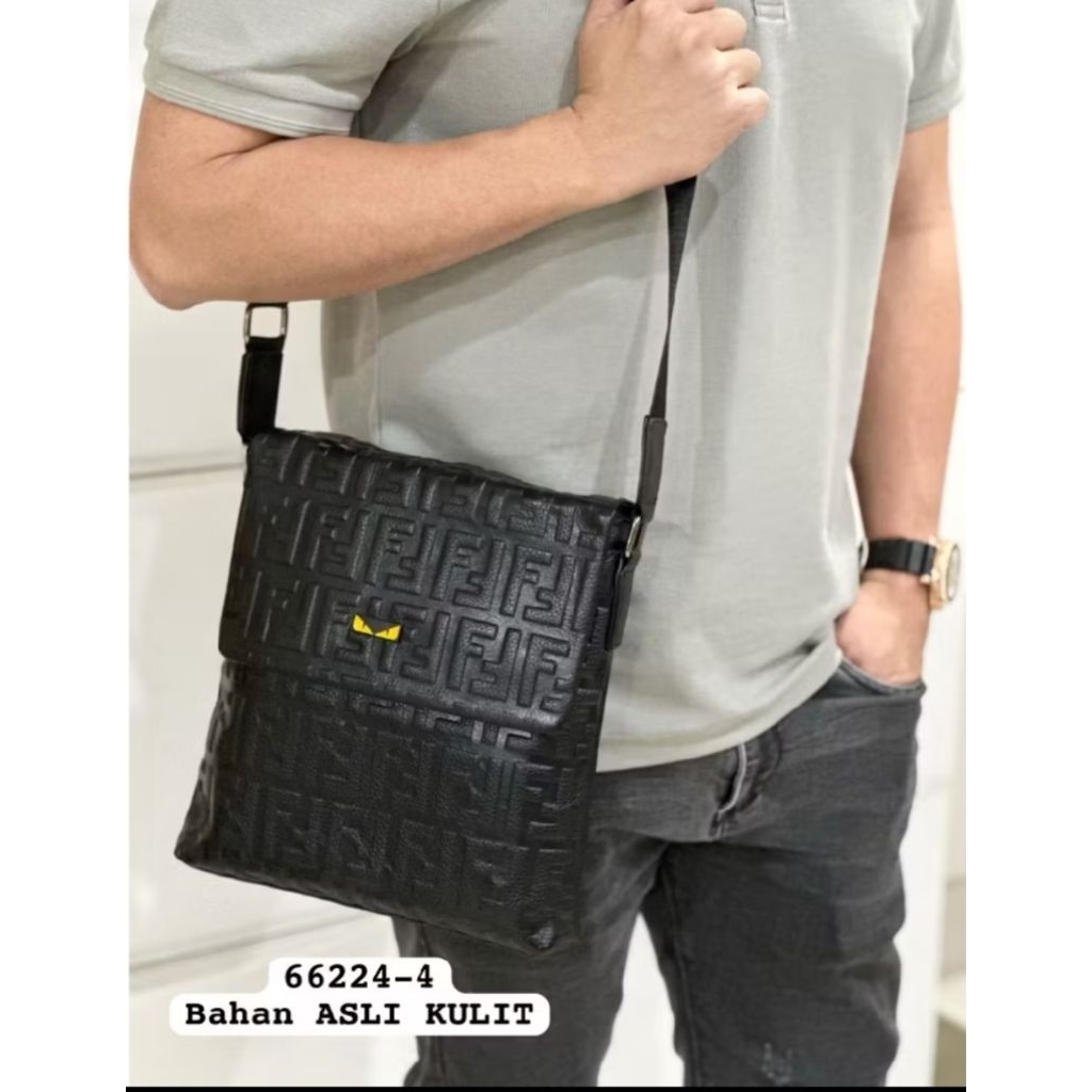 tas selempang pria  gucci