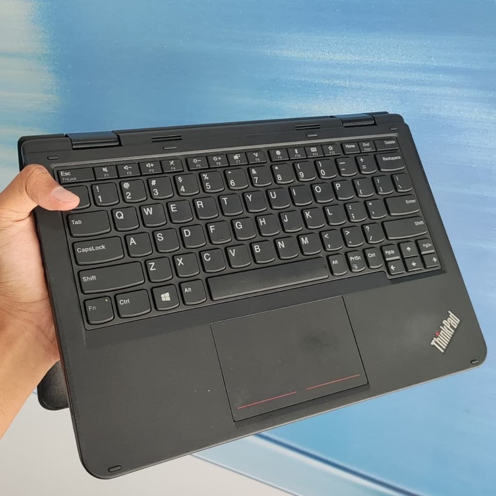 Laptop lenovo yoga 11E