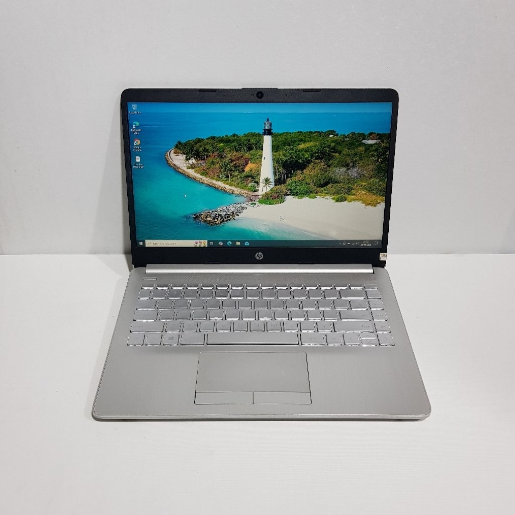 Laptop HP 14s dk0073au AMD A4-9125 Ram 4GB SSD 128GB Keyboard Backlight